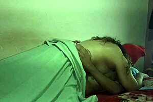 Latina milf spreads big ass for homemade fuck