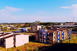 latina meets guy in park, ends up fucking bareback, feels amazing 😘