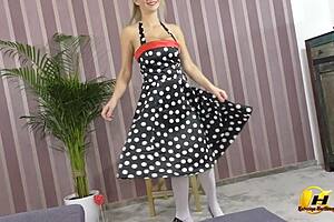 katerina hartlova in pinup style boobs pussy and feet play