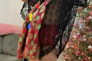 I love anna maria's christmas lingerie