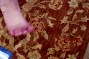 feast on dawn skye's big booty or naughty feet?