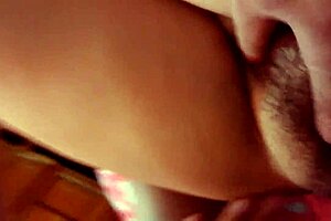 中国上海虹口の2019年2月12日の自家製セックステープ