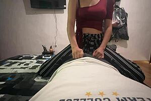 조벤시타가 집세 대신 헤드 해줘