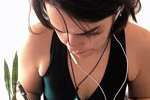 Jenna seduces studnt with massag, oh wow