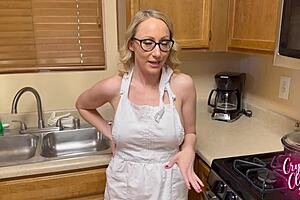 Stepmom showed me kitchen tricks and then rode me cowgirl style, wow!