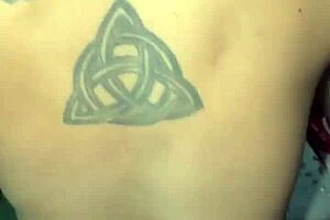 Havena Bolt swallows cum from tattooed hunk in Rio's abandoned house 😏