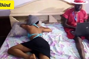 Bold Latina MILF Shows Voluptuous Ass In Beach Cabin