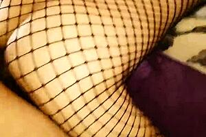 i roughly used her in stockins, every hole streched out