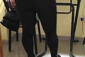 hey, check this amateur in sexy lingerie doing doggy 😍