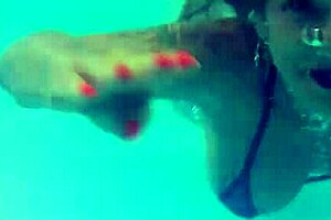 Hey Melissa the Mermaid, wanna dive into my pool with those brown eyes?