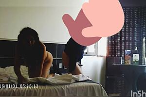 Señora de la calle recibe follada brutal con polla monstruosa y dolor en el culo grande