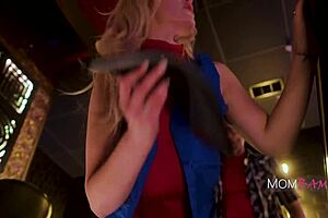 granny velma gets fingered and tongue fucked