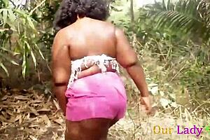 Jeg gir footjob og 69