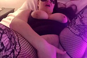 Stepsister Allows Unprotected Fucking