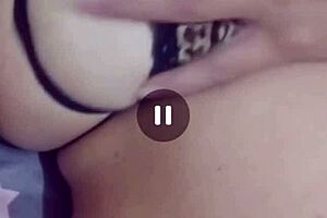 Mi madrastra, why you so hot on chat right now?