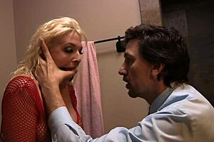 i'm getting rough anal and rimming from this slutty milf