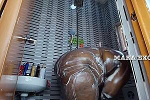 Ebony Nigerian Couple Shower Standing Doggystyle Fuck - Mara Exotic