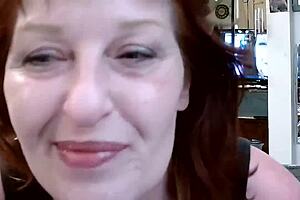 Крутая рыжая Дон демонстрирует тело и говорит грязно! 🔥