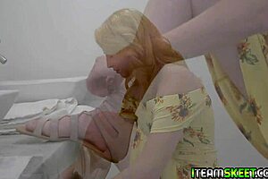 Brunette MILF and blonde teen grind pussies in oiled massage