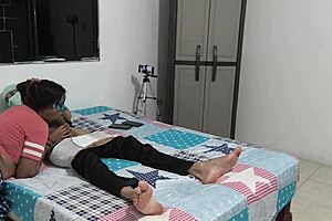 Stepsister Sucks Deliciously