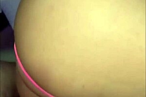 سكس عربى اول مرة اتناك فى طيزى بيوجع قوى كنت عند صاحبتى و جوزها عينه على طيزى ركب عليا و ناكنى اى يا حمو براحه 😍🔥