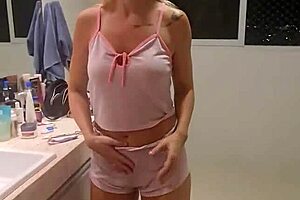 alinemilf update - my brazilian milf pussy feels so beautiful and shaved. i can’t stop showing it off!