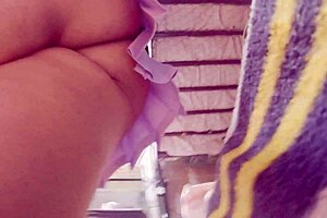 latina secretary films herself pantyless to find guy for deep anal