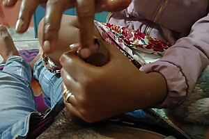 please take off condom and creampie my pussy