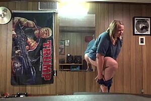 Minha Esposa Precisa Chupar Um Pau Maior Que O Meu