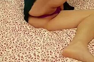 Stunning Colombian milf drilled by massive cock in raw casting interview