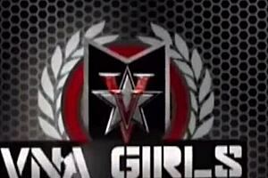 Holy cow! Sara Jay dominates Lauren Phillips, tying her up to suck that ginger pussy!