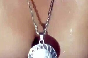 Indonesian milf tricked into sweaty afternoon sex with amateur stud!