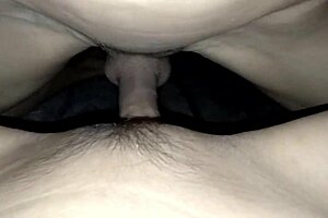 mature woman in massage room gets orgasm with hairy pussy 😍