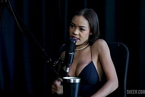 I share my best moments with alice vasconcelos in private chat with raphaela savanah part two