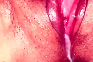 Amateur's shaved pussy gets creampie.