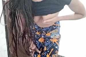 Fucking desi bhabhi doggystyle with loud moans 😩