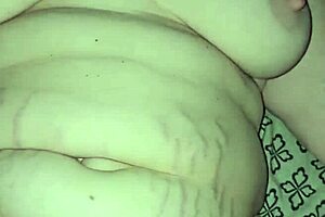 Orgasmos Rápidos me Golpean Fuerte con ese Culo Milf