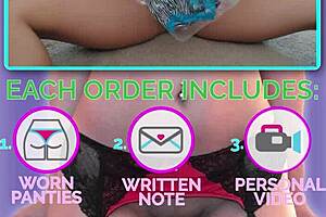 业余妈妈大奶尝试喷水但尿在裤子里