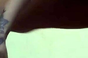 Meu ex marido veio deixar nossa filha e acabei dando o cuzinho pra ele