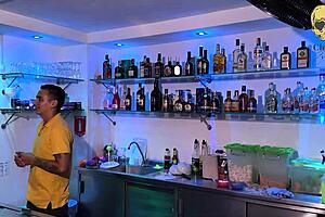 bartender says, 'let me seduce you and fuck without condom'