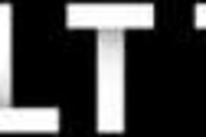 Syren De Mer fucks teen Alexis Tae