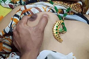 Indian Aunty In Saari Shows Big Boobs And Ass For Bhabhi Sex With Big Boobs Bhabhi Ki Chudai