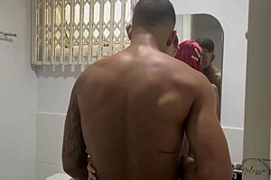 safado gives me dick, cuckold joins for double penetration!