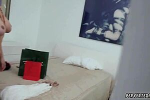 Amateur milf gangbang featuring krissy lynn in hd.