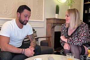 Kelly Blonde Atomique Seeks Hard Sex And Finds It