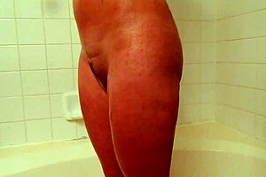 Scarlett Baxter Shower