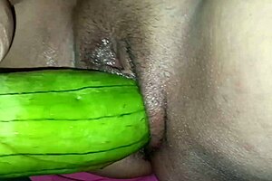 busty amateur milf loves blowjob and orgasm