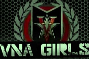 Tongue banging Daisy Monroe and Stassi Sinclair