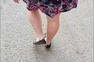 Accidental stepdaughter text leads to milf licking hairy wet beaver in fetish sex 😏