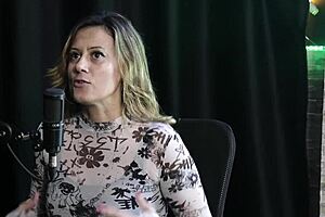 ex bbb shares how she started content despite brother's disapproval and women's prejudices - angelica morango on sheer red